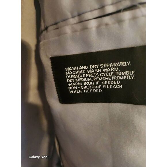 Reed St James men's 2 pc suit - Picture 3 of 12